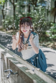 万家彩